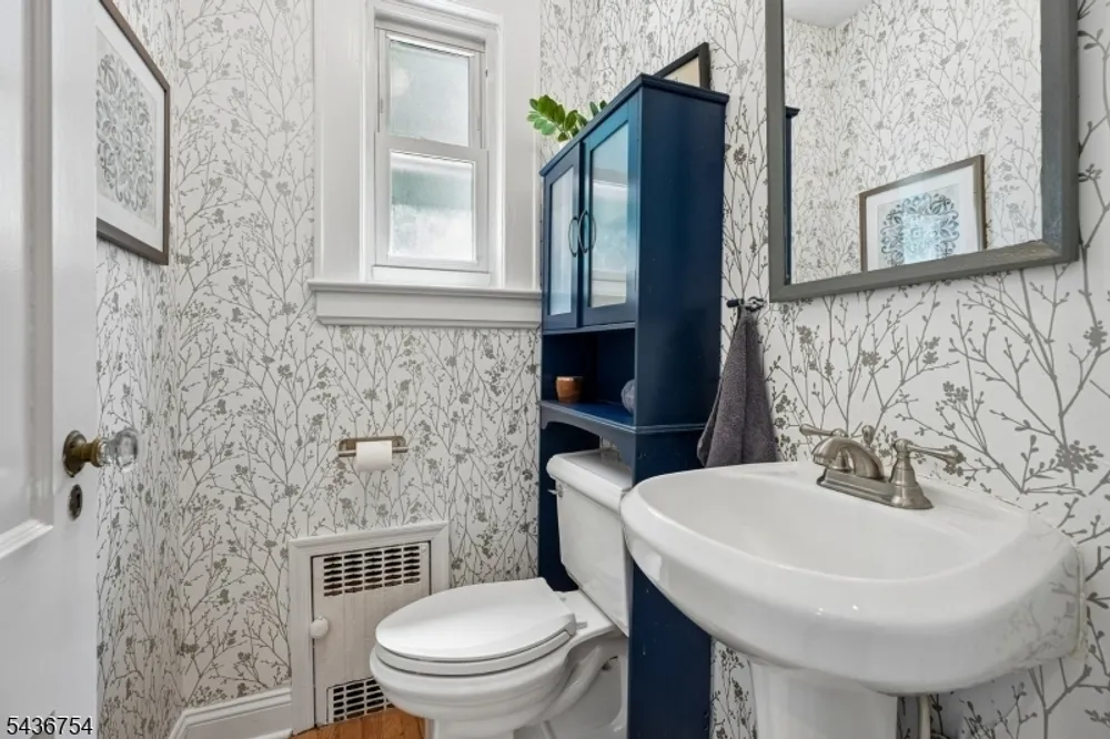 32 Rutgers St, Maplewood, NJ 07040