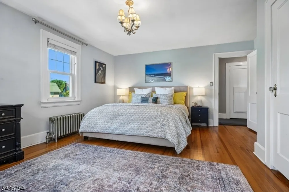 32 Rutgers St, Maplewood, NJ 07040