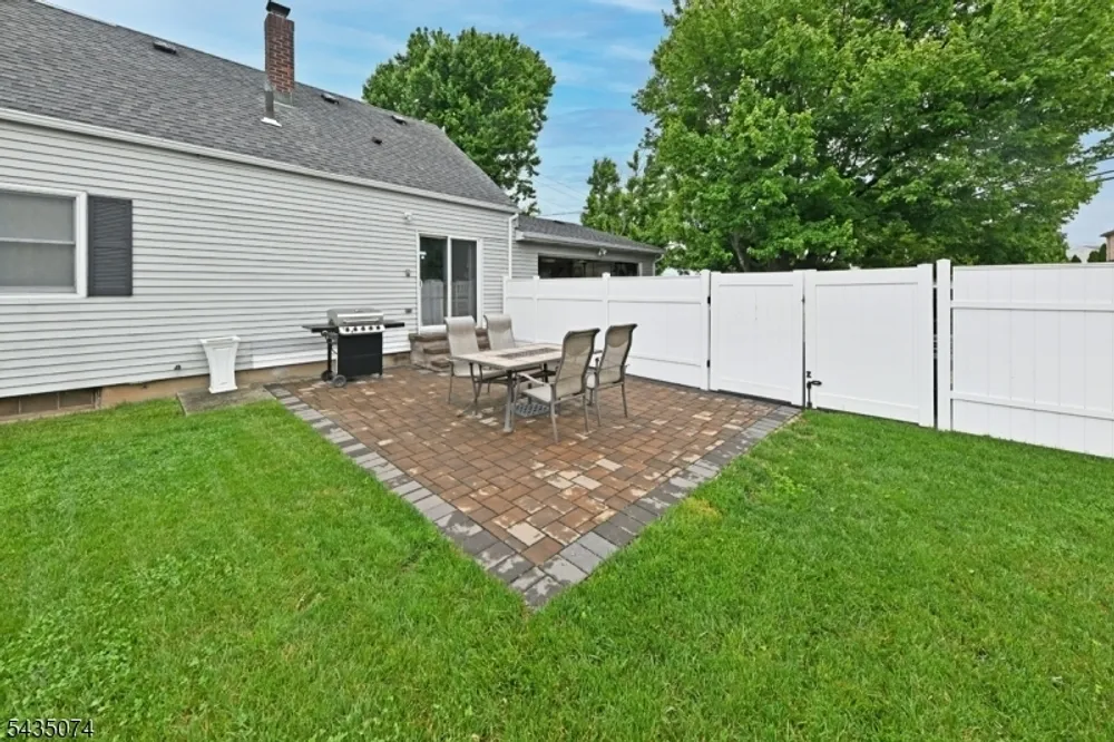 575 Allwood Rd, Clifton, NJ 07012