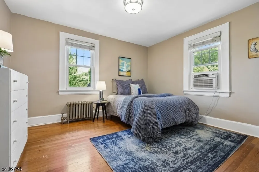 32 Rutgers St, Maplewood, NJ 07040