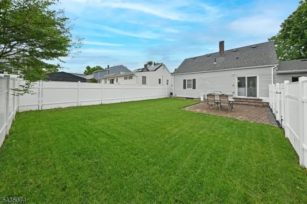 575 Allwood Rd, Clifton, NJ 07012