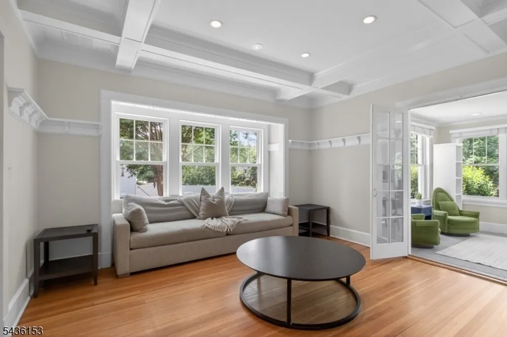 617 Lawrence Ave, Westfield, NJ 07090