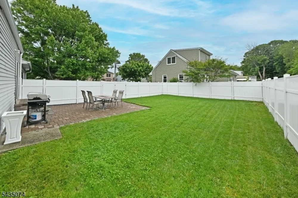 575 Allwood Rd, Clifton, NJ 07012