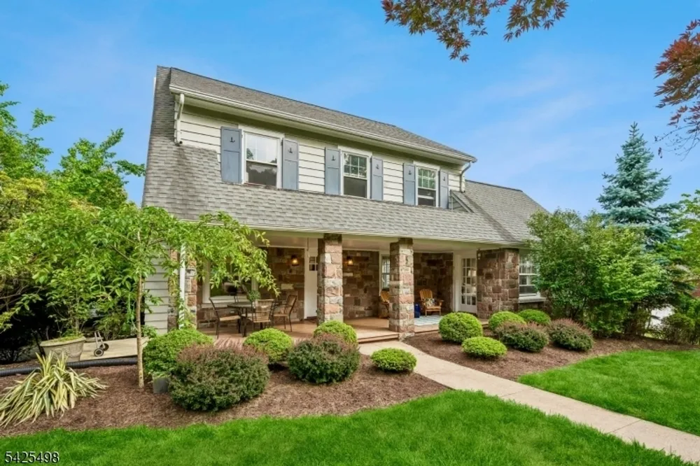 24 Mayhew Dr, South Orange, NJ 07079