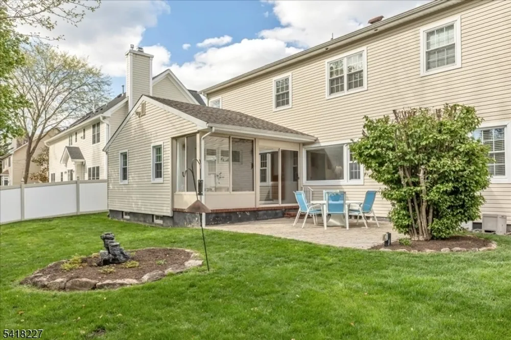29 Mohawk Trail, Westfield, NJ 07090