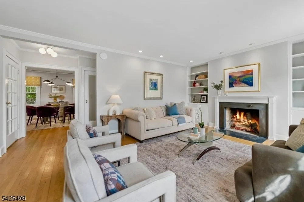 24 Mayhew Dr, South Orange, NJ 07079