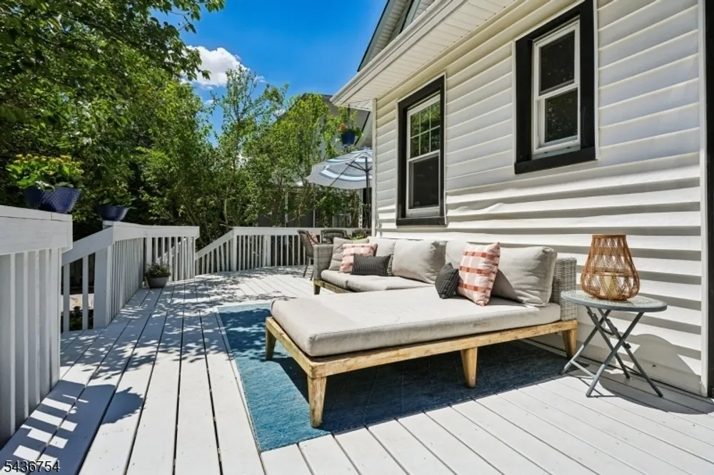 32 Rutgers St, Maplewood, NJ 07040