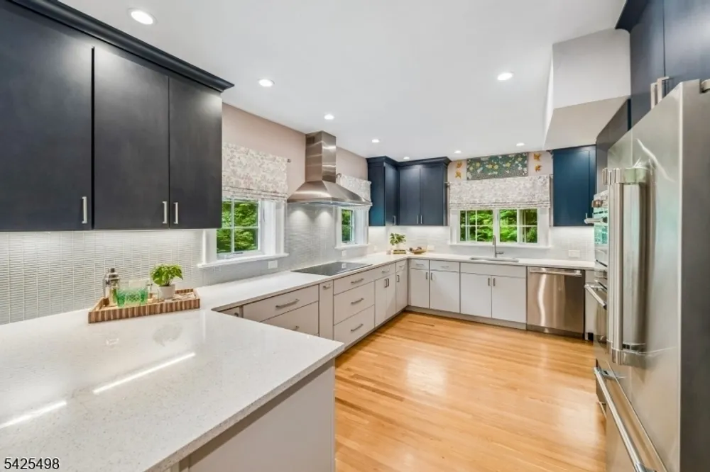 24 Mayhew Dr, South Orange, NJ 07079
