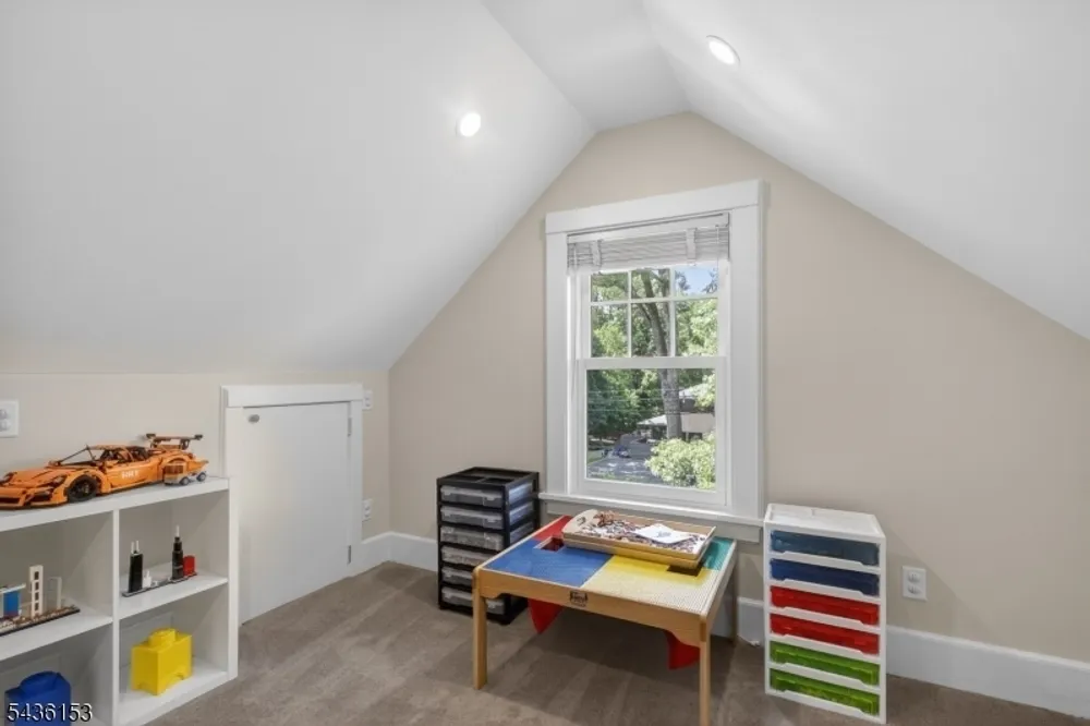 617 Lawrence Ave, Westfield, NJ 07090