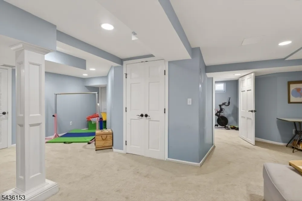 617 Lawrence Ave, Westfield, NJ 07090
