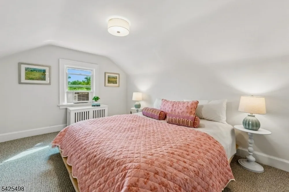 24 Mayhew Dr, South Orange, NJ 07079