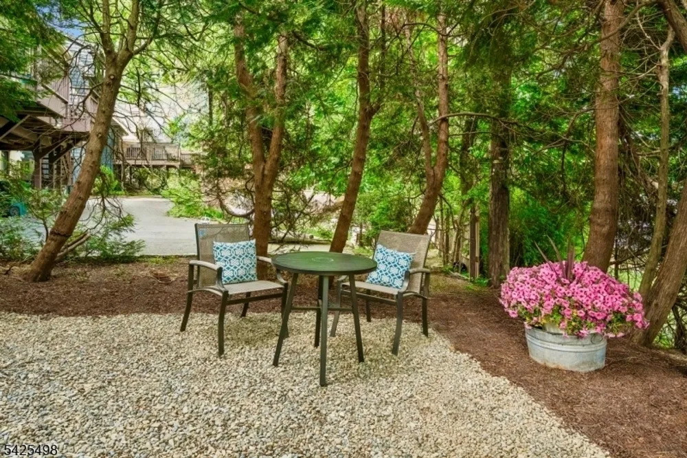 24 Mayhew Dr, South Orange, NJ 07079
