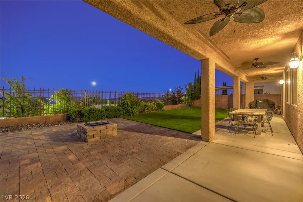7356 Marbury St, Las Vegas, NV 89166