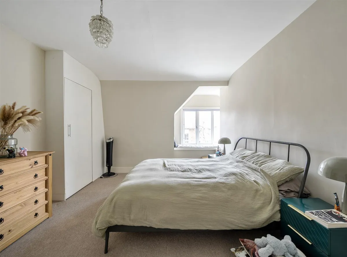 Harvist Road, London NW6