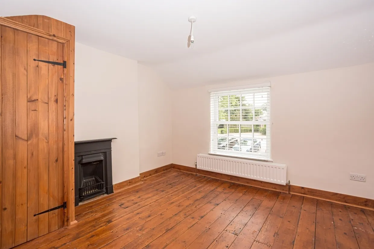 Church Road, Penn, HP10 photo 8
