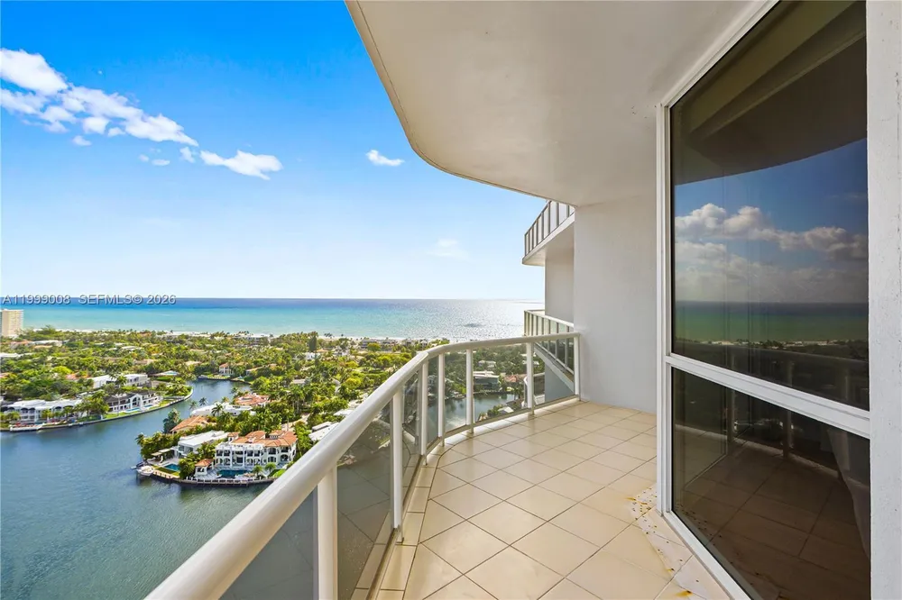 3802 NE 207th St, Aventura, FL 33180