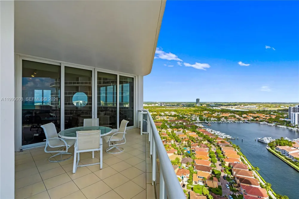3802 NE 207th St, Aventura, FL 33180