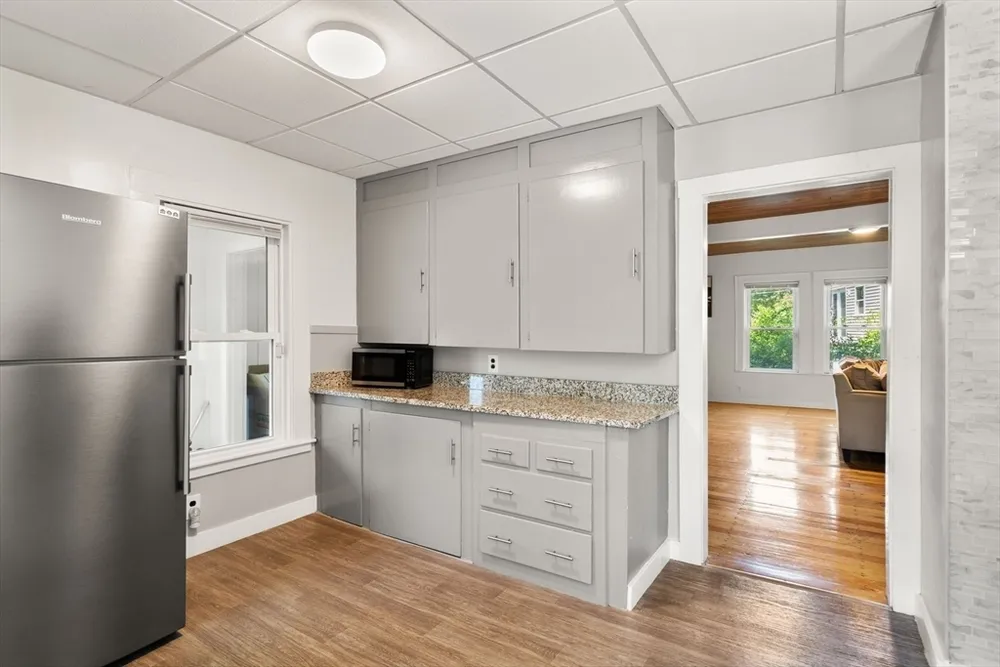 13 Highland Rd, Middleton, MA 01949