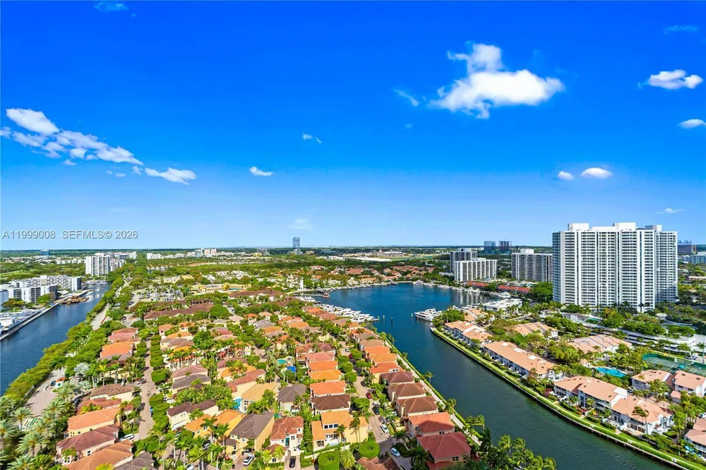3802 NE 207th St, Aventura, FL 33180