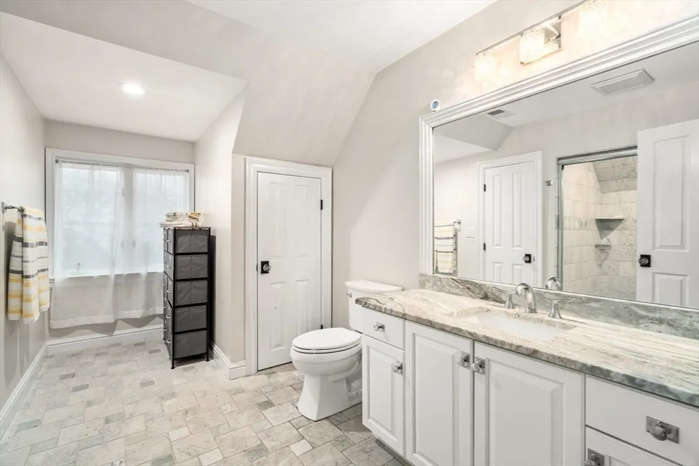 7 Schoolmaster Ln, Dedham, MA 02026