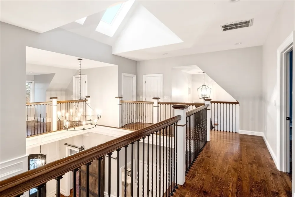 7 Schoolmaster Ln, Dedham, MA 02026