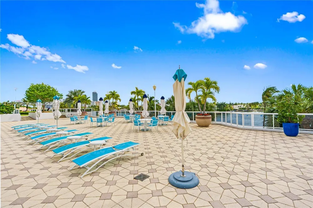 3802 NE 207th St, Aventura, FL 33180