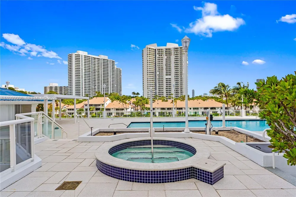 3802 NE 207th St, Aventura, FL 33180