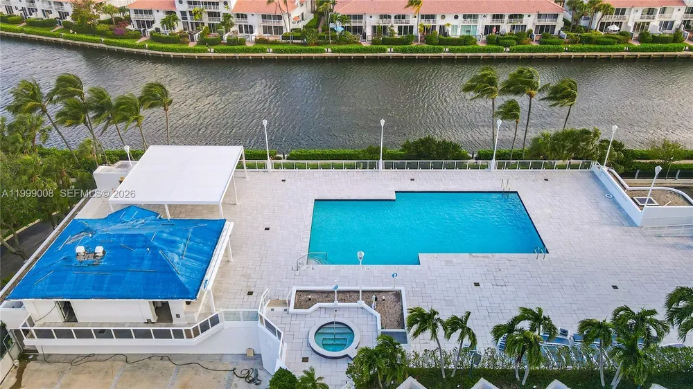 3802 NE 207th St, Aventura, FL 33180