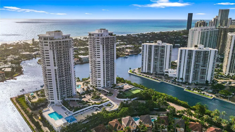3802 NE 207th St, Aventura, FL 33180
