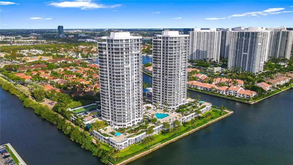 3802 NE 207th St, Aventura, FL 33180