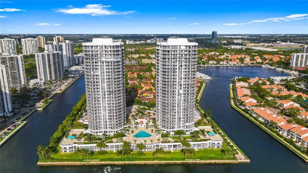 3802 NE 207th St, Aventura, FL 33180