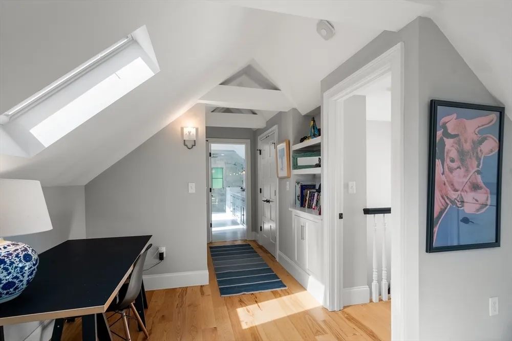 14 Holly Ave, Cambridge, MA 02138