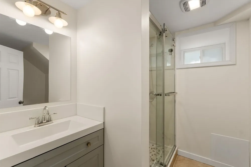 261 Russett Rd, Brookline, MA 02467