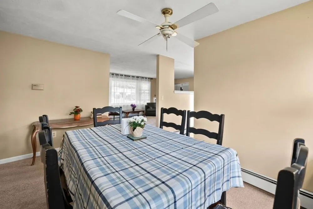 6 Antrim Rd, Peabody, MA 01960
