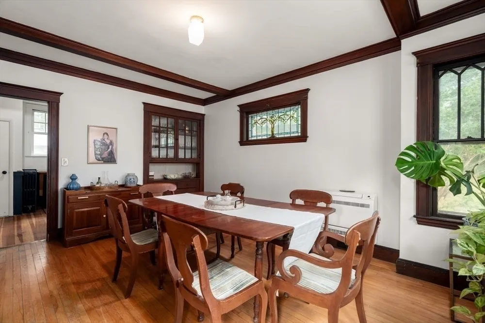 51 Manthorne Rd, Boston, MA 02132
