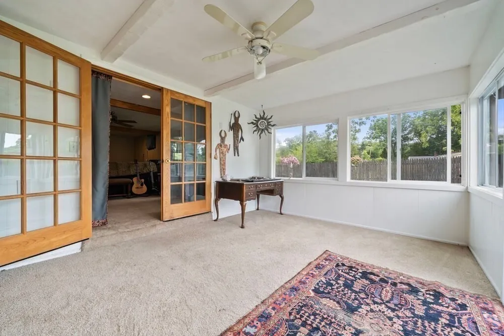 6 Antrim Rd, Peabody, MA 01960