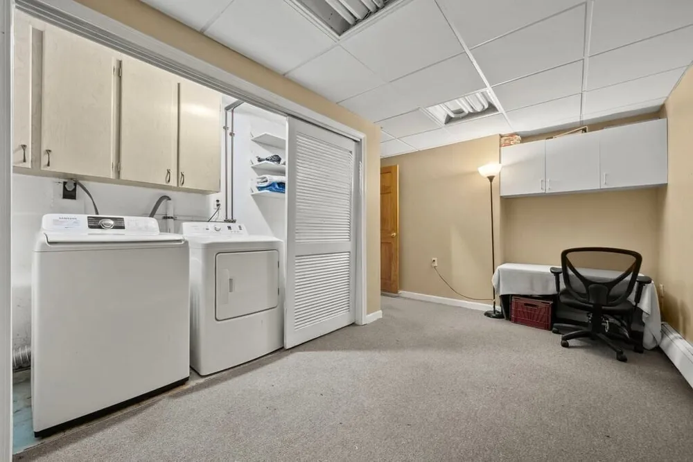 6 Antrim Rd, Peabody, MA 01960