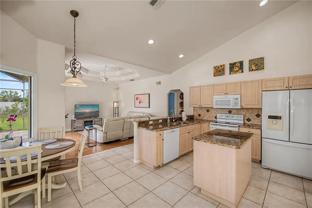 2145 Date Palm Way, Venice, FL 34292