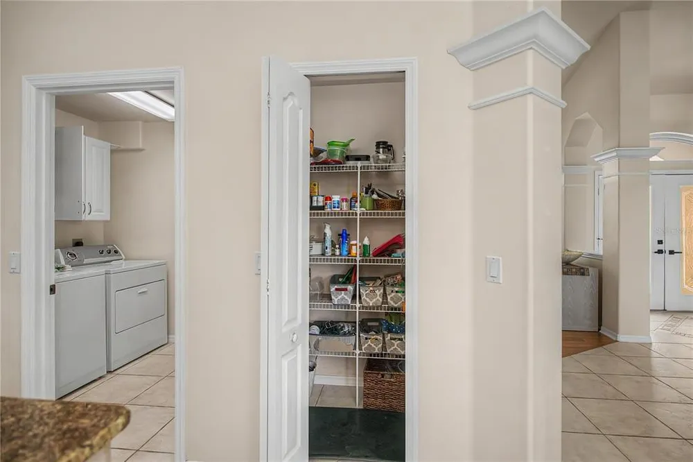 2145 Date Palm Way, Venice, FL 34292