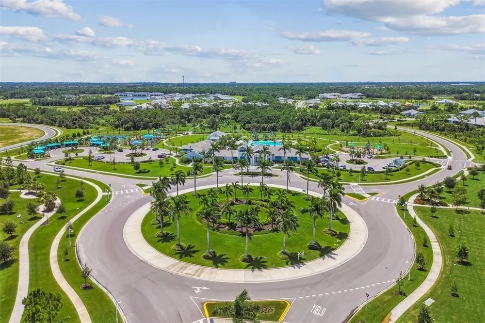 9718 Crystal Isles Circle, Sarasota, FL 34241