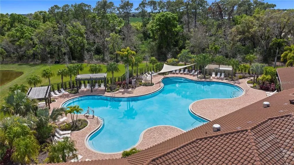 17727 Cantarina Cove, Bradenton, FL 34211