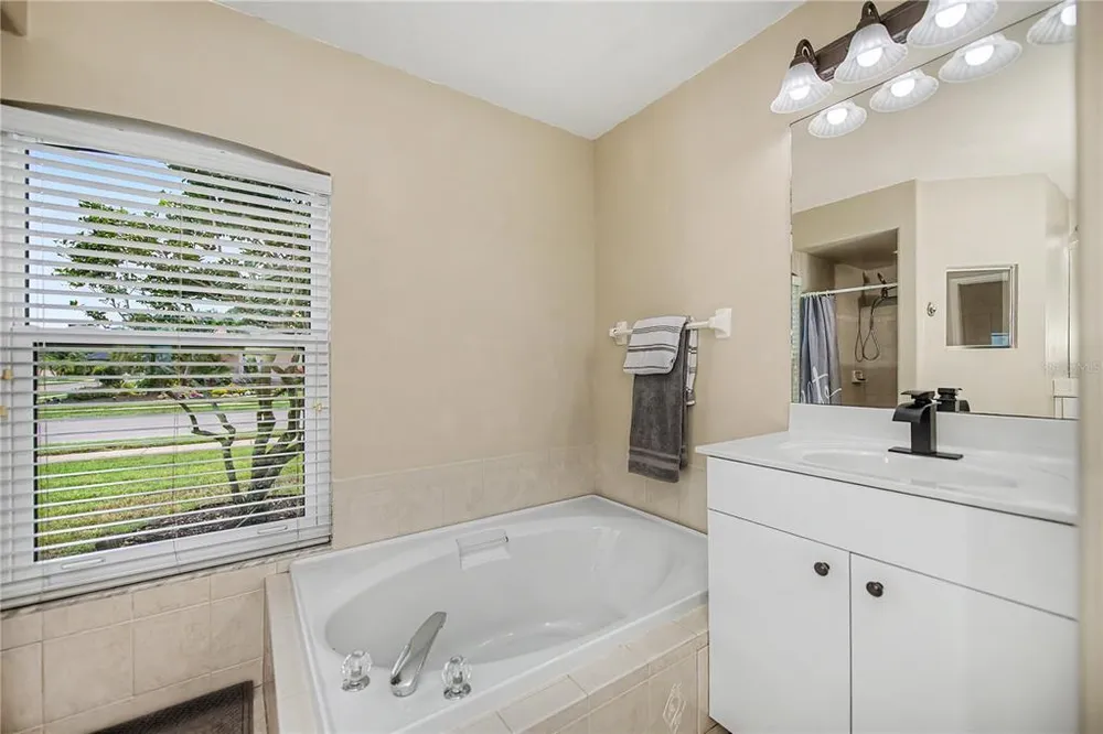 2145 Date Palm Way, Venice, FL 34292
