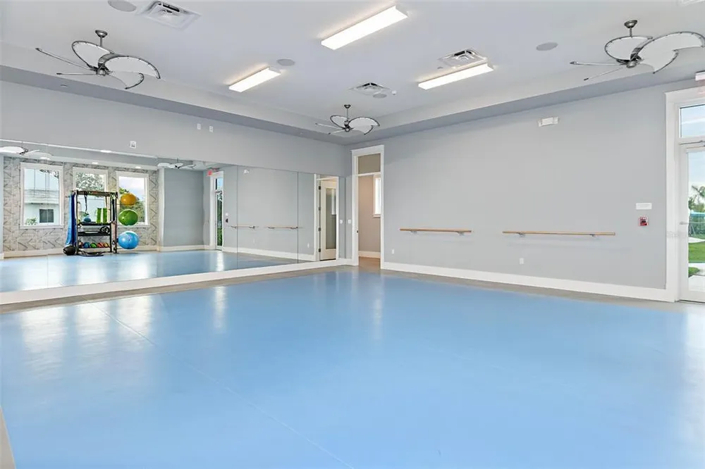 9718 Crystal Isles Circle, Sarasota, FL 34241