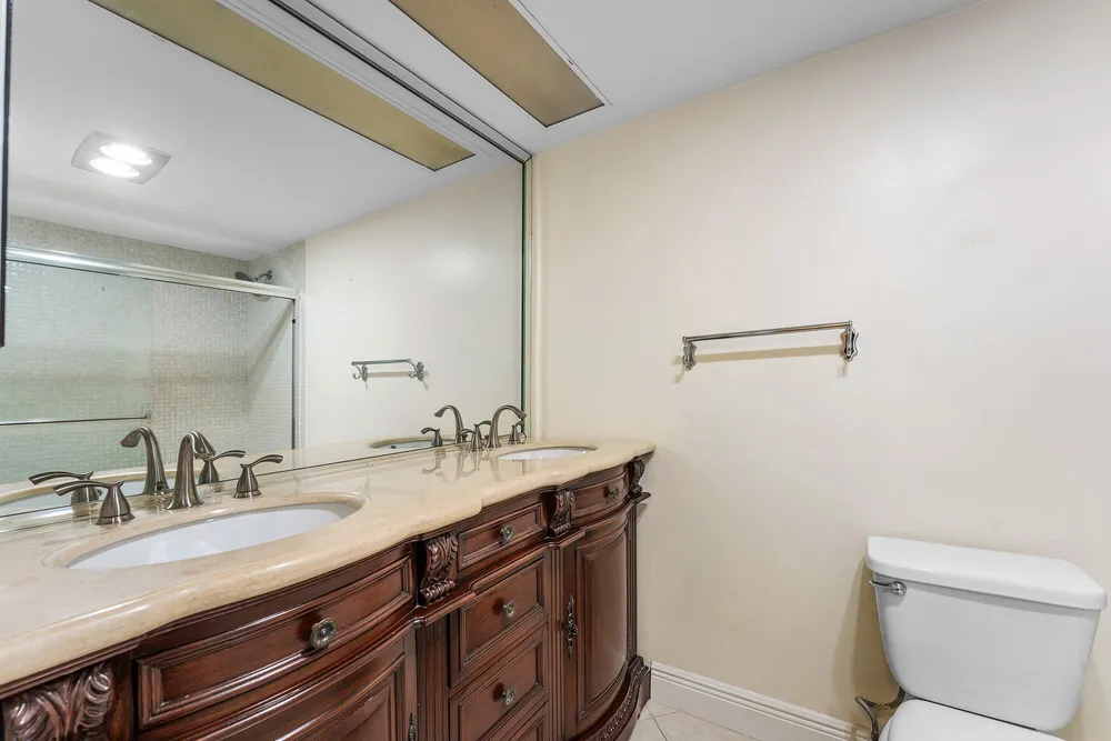 3150 NE 48th Ct, Lighthouse Point, FL 33064