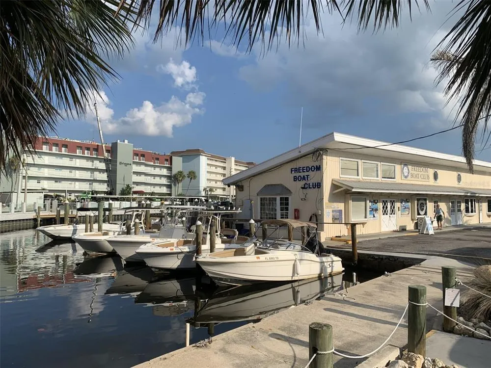 2145 Date Palm Way, Venice, FL 34292