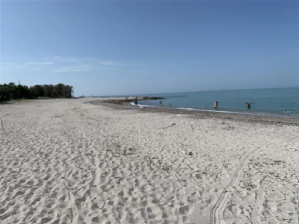 2145 Date Palm Way, Venice, FL 34292