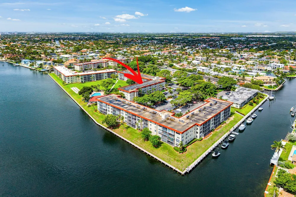 3150 NE 48th Ct, Lighthouse Point, FL 33064
