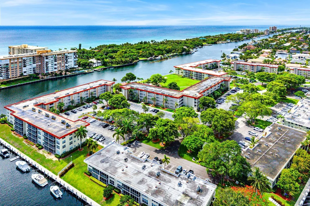 3150 NE 48th Ct, Lighthouse Point, FL 33064