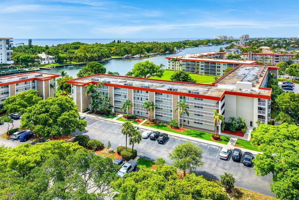 3150 NE 48th Ct, Lighthouse Point, FL 33064