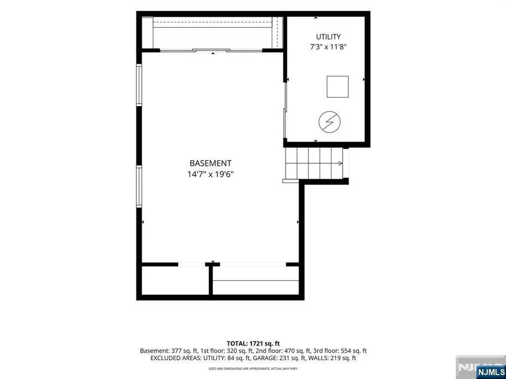 112 Berdan St, Rochelle Park, NJ 07662